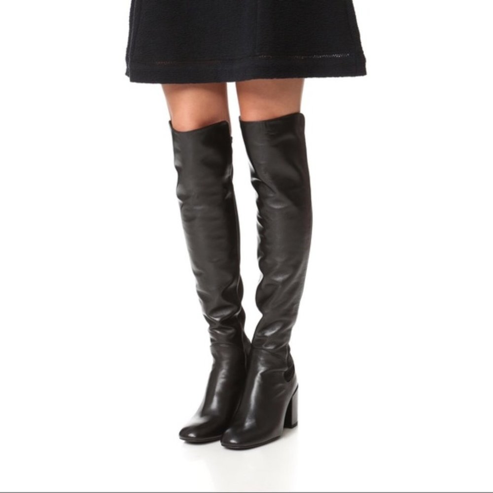 Stuart Weitzman Halftime Boots Size 7